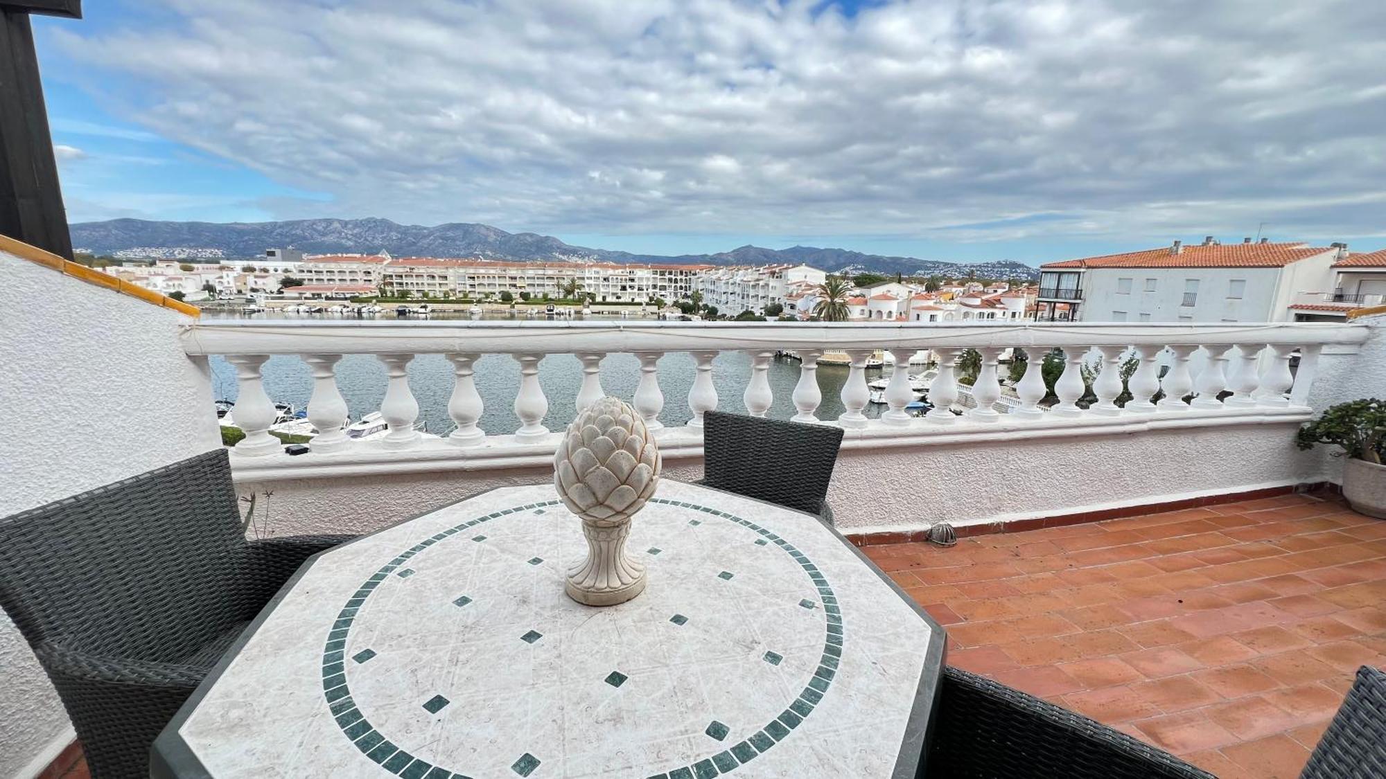 Apartamento Gran Lago Con Vistas Al Canal Empuriabrava Ngoại thất bức ảnh