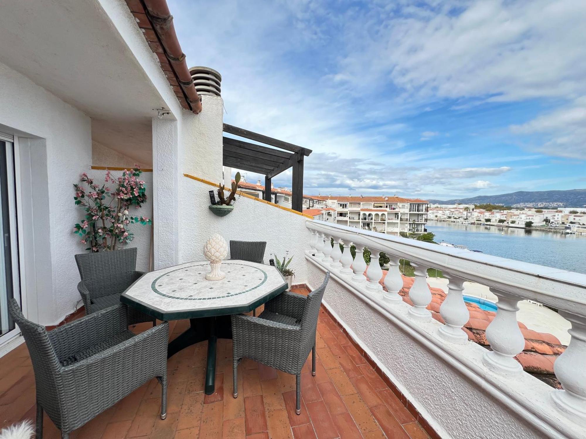 Apartamento Gran Lago Con Vistas Al Canal Empuriabrava Ngoại thất bức ảnh