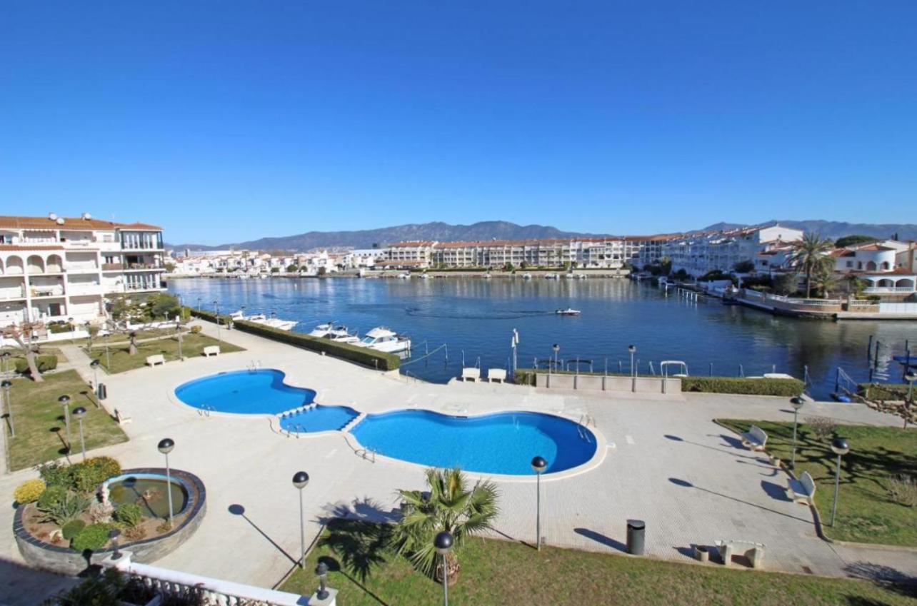 Apartamento Gran Lago Con Vistas Al Canal Empuriabrava Ngoại thất bức ảnh